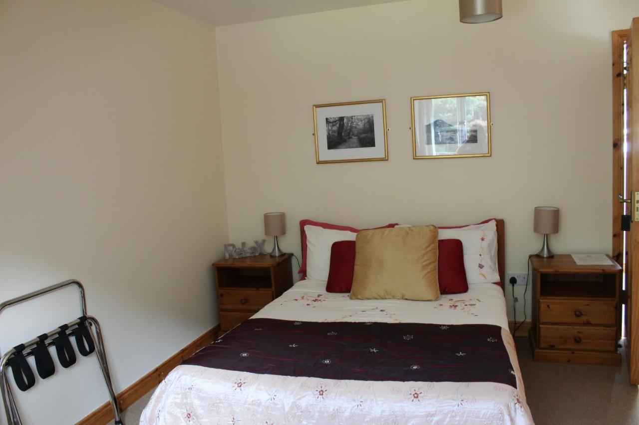 Riversdale House Room Only Accommodation, A98Kd85 Brockagh Екстер'єр фото